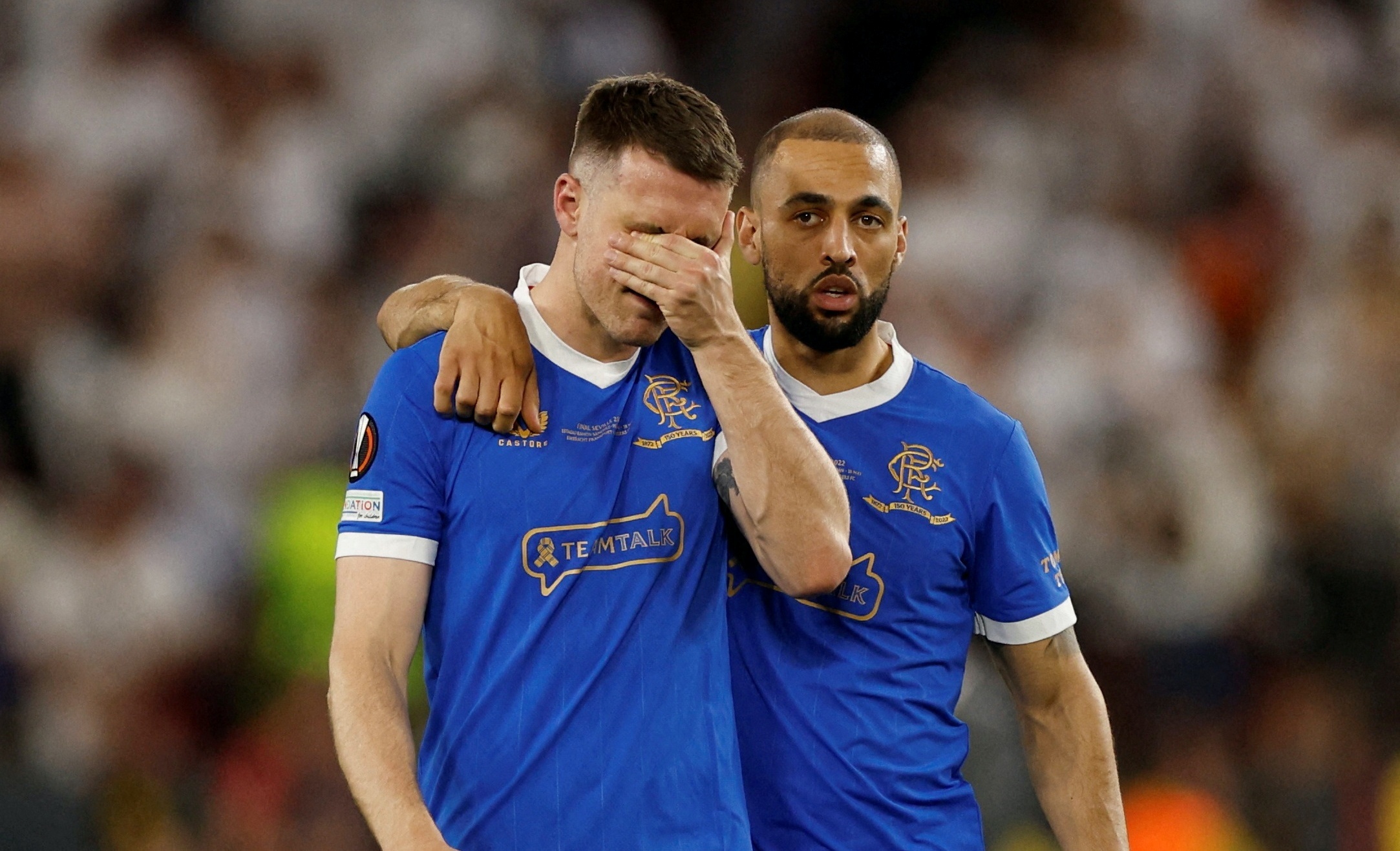 Cam xuc trai nguoc sau tran chung ket Europa League anh 3