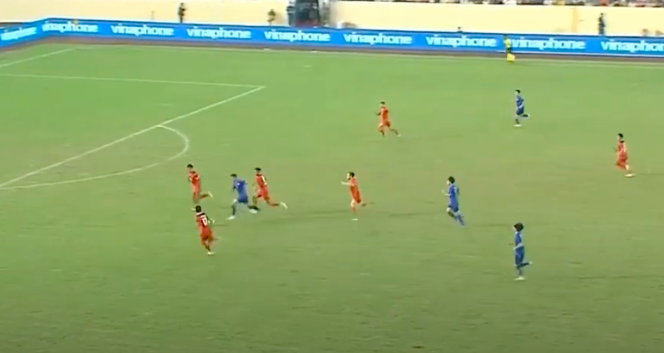 Mui nhon dang so cua U23 Thai Lan anh 2