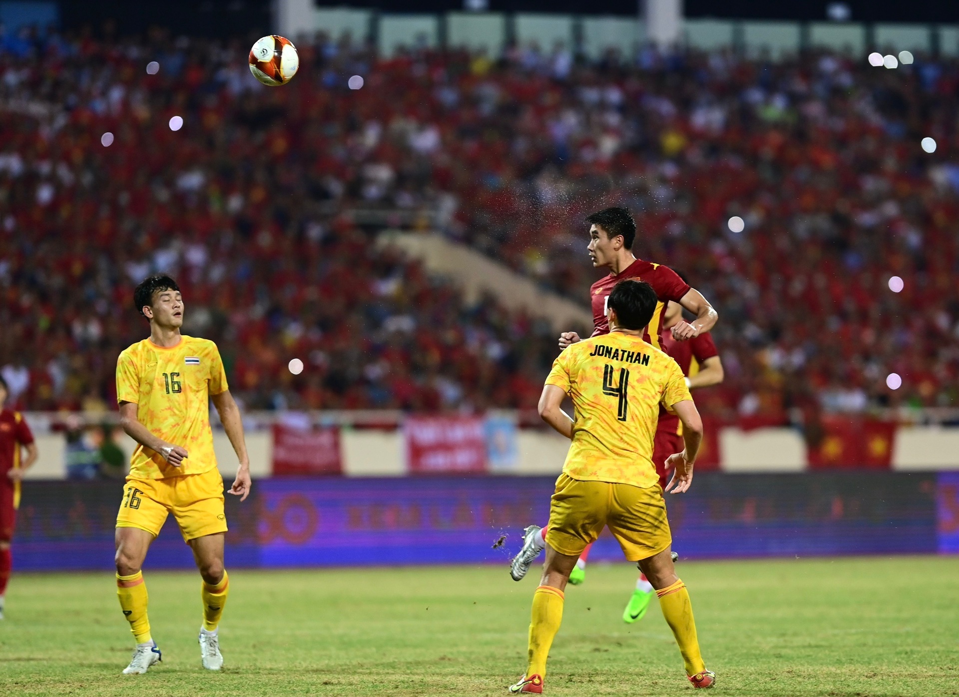 Ha Thai Lan,  Viet Nam van la vi vua o Dong Nam A anh 1