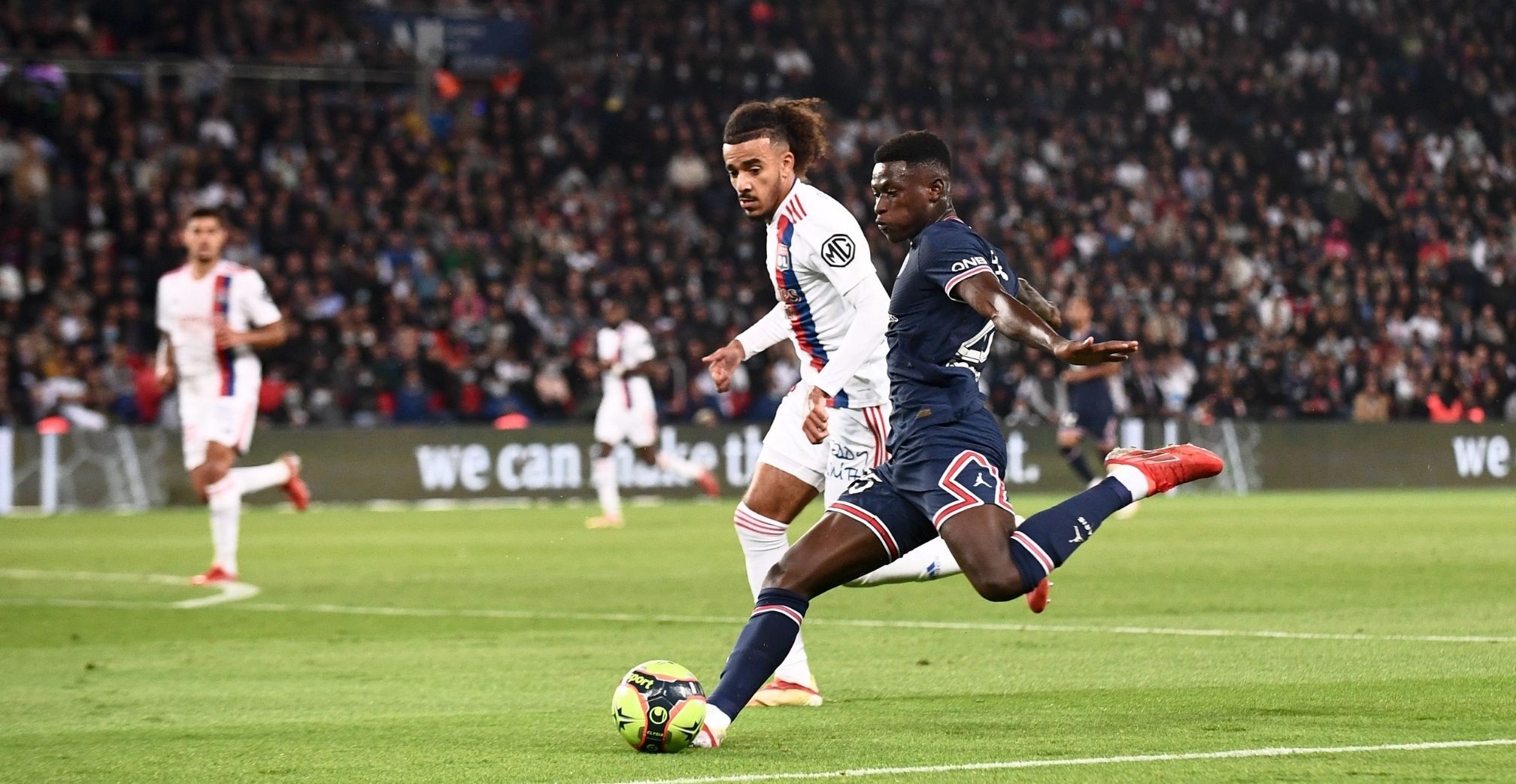 PSG cong bo tan binh anh 1