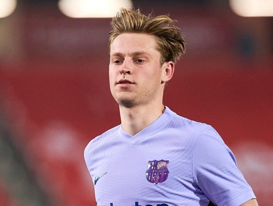 De Jong xat muoi vao tham vong cua MU hinh anh