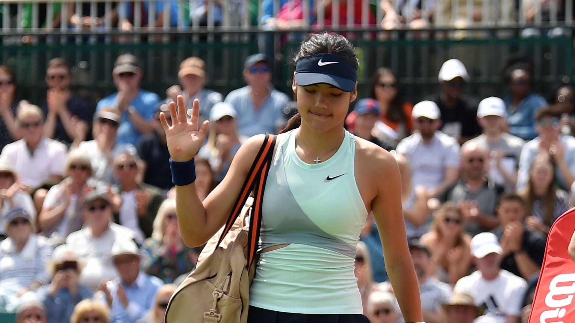 Emma Raducanu tiep tuc gay that vong anh 4