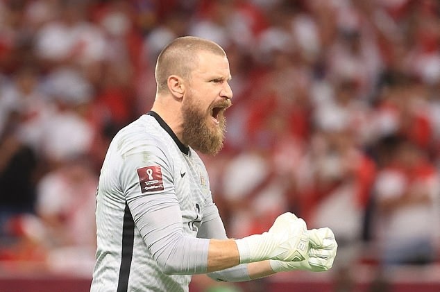 'Thu mon nhay mua' giup Australia du World Cup la ai? hinh anh