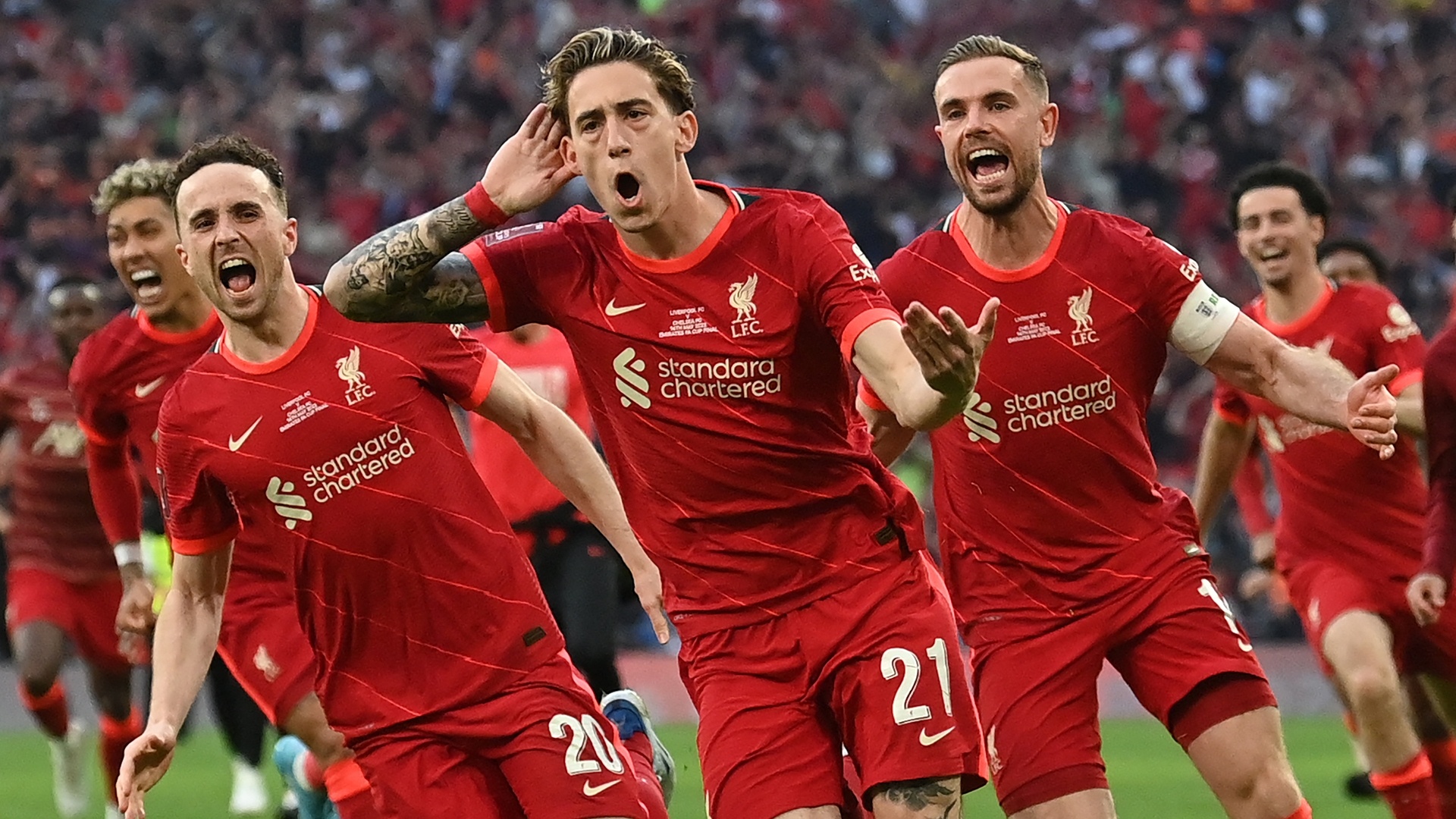 6 mua lien tiep MU da tran mo man o Old Trafford anh 7