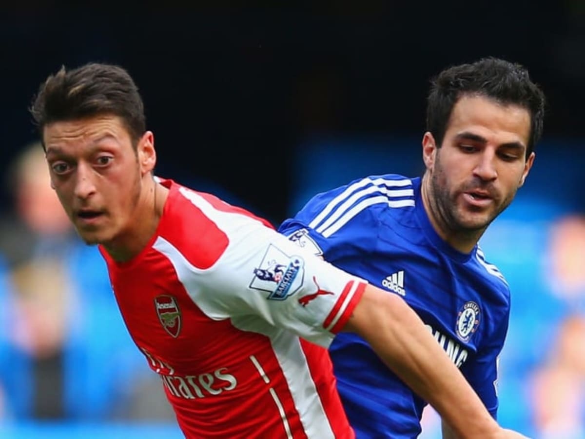 Doan ket buon cua Ozil va Fabregas hinh anh