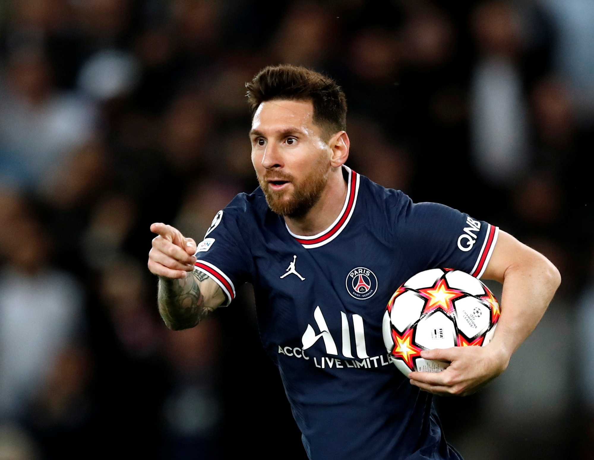 PSG an nen lam ra nho Messi anh 2