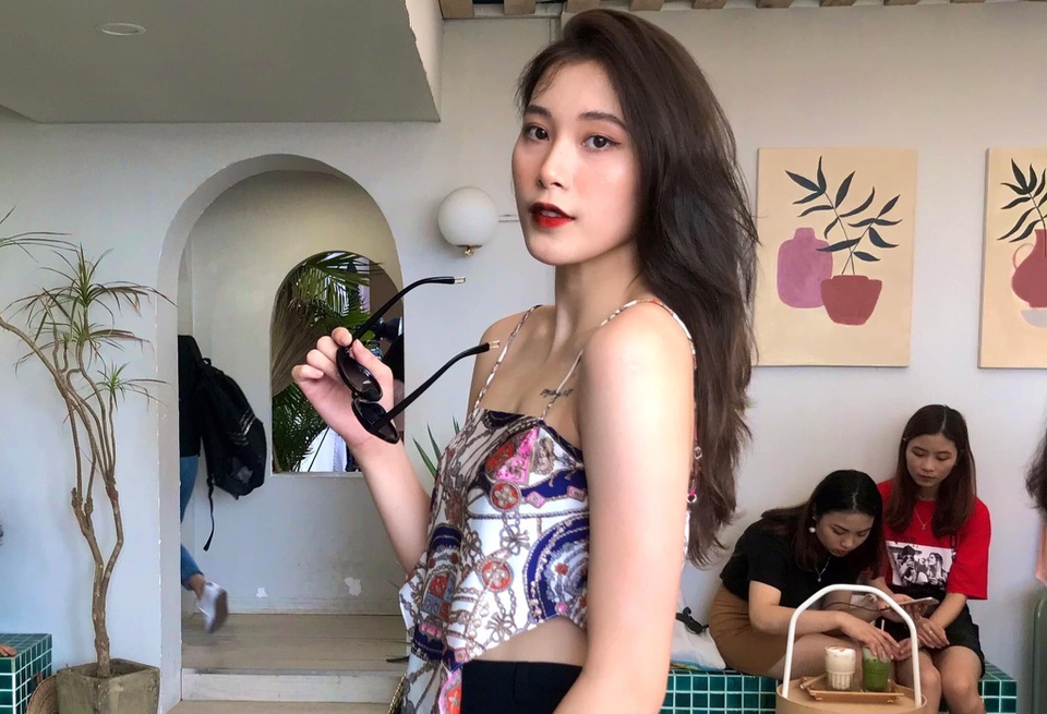 Ve dep cua 'hoa khoi bong chuyen' vao top 10 Hoa hau Hoan vu Viet Nam hinh anh