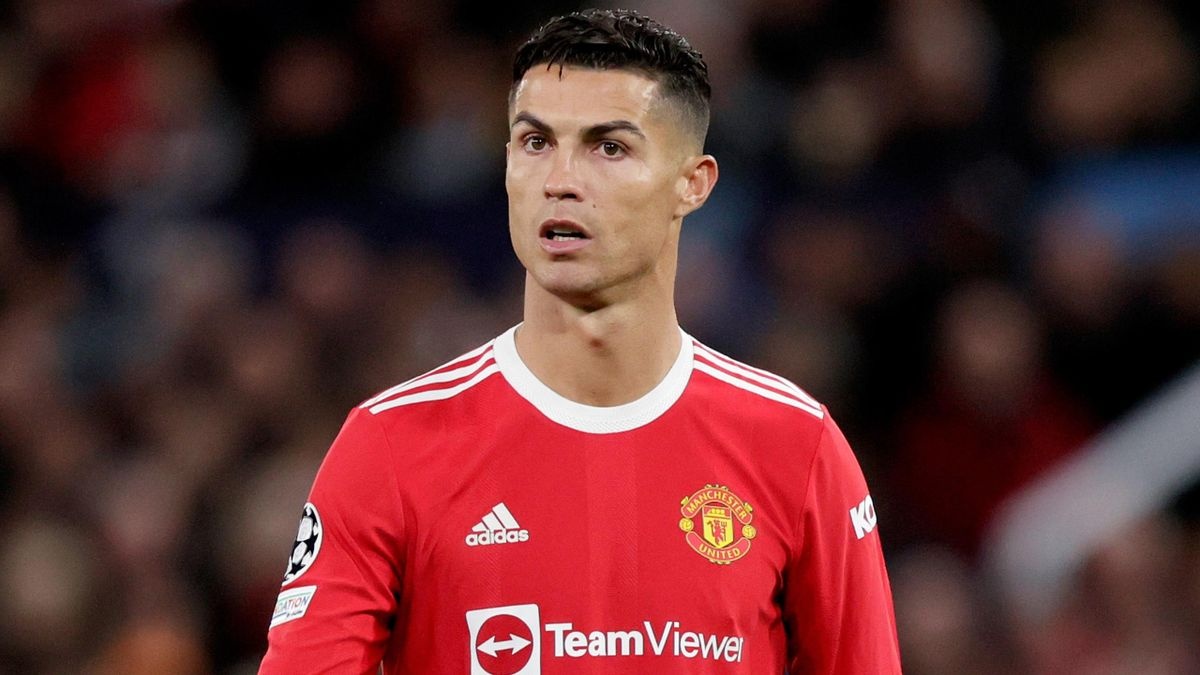 Ronaldo doi boi thuong 626.000 USD hinh anh