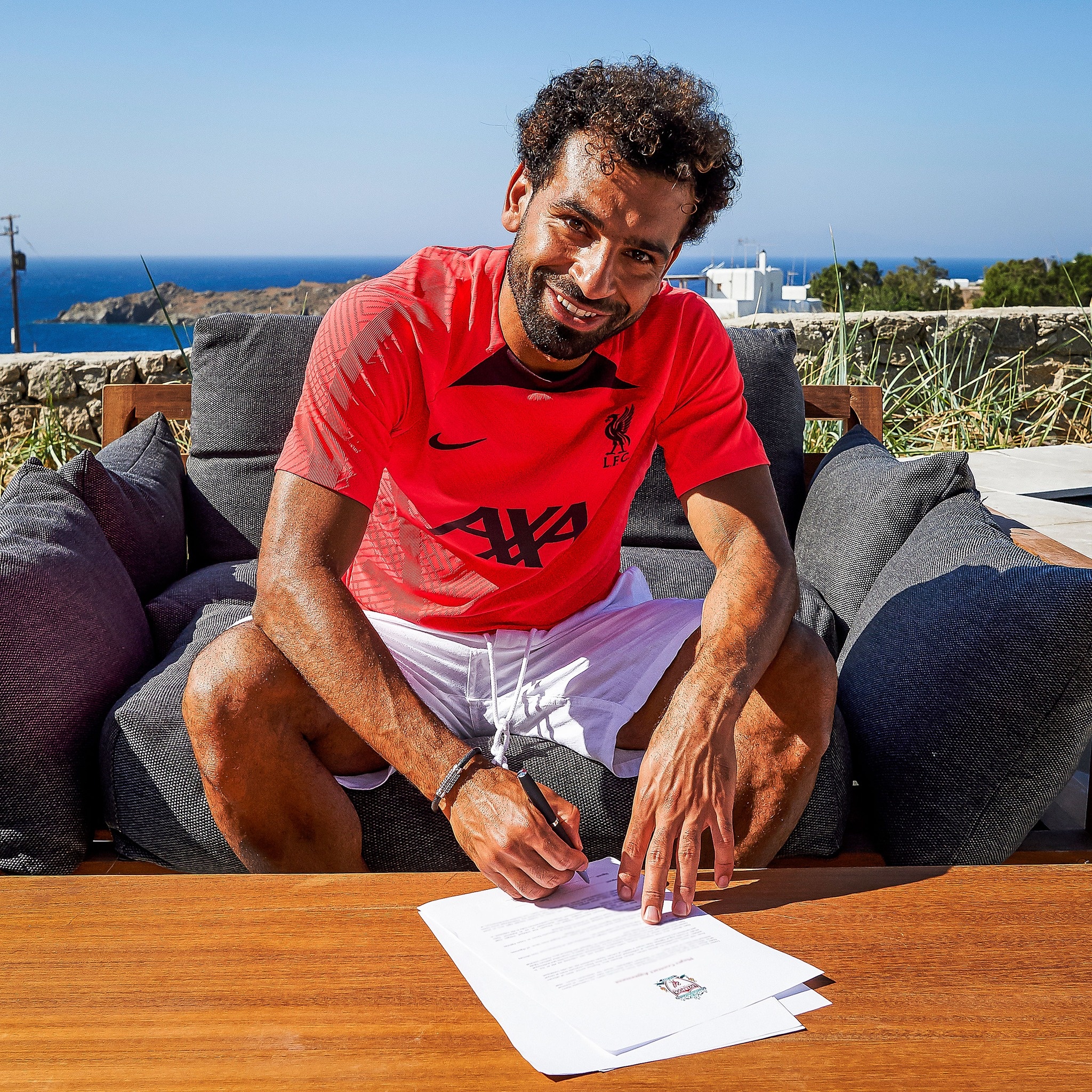 Salah huong luong cao nhat lich su Liverpool anh 1