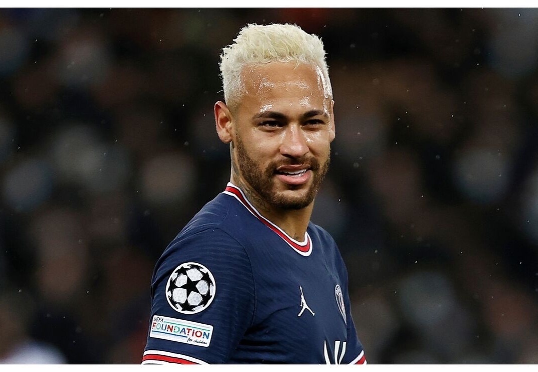 Tan HLV truong PSG muon giu Neymar hinh anh