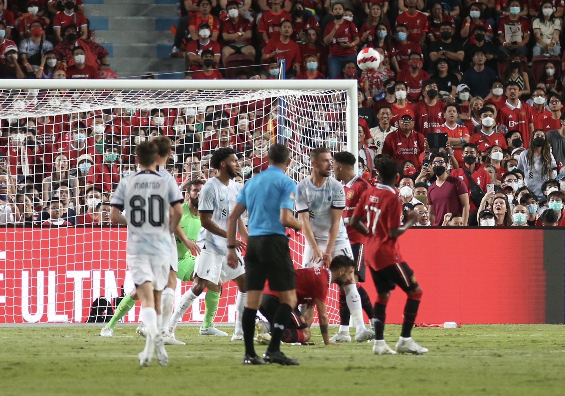 Fred nhan diem 9 trong ngay MU thang Liverpool anh 1