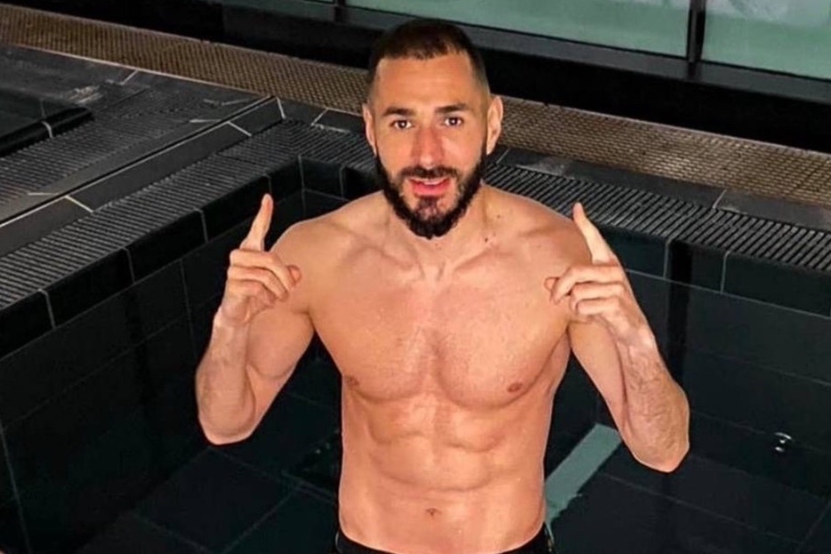Bi quyet giup Benzema sung man o tuoi 34 hinh anh