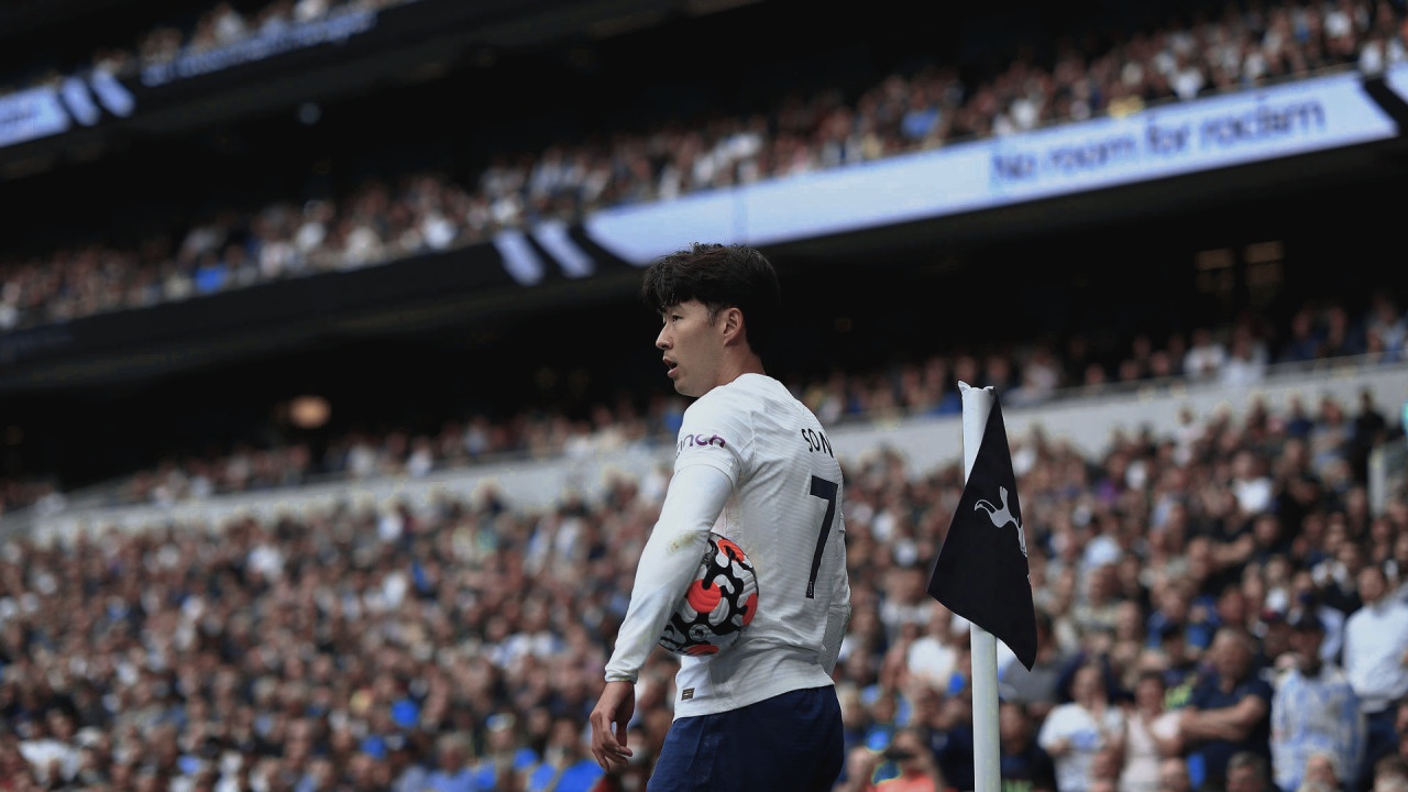 Ronaldo bi danh gia thap hon Son Heung-min anh 2