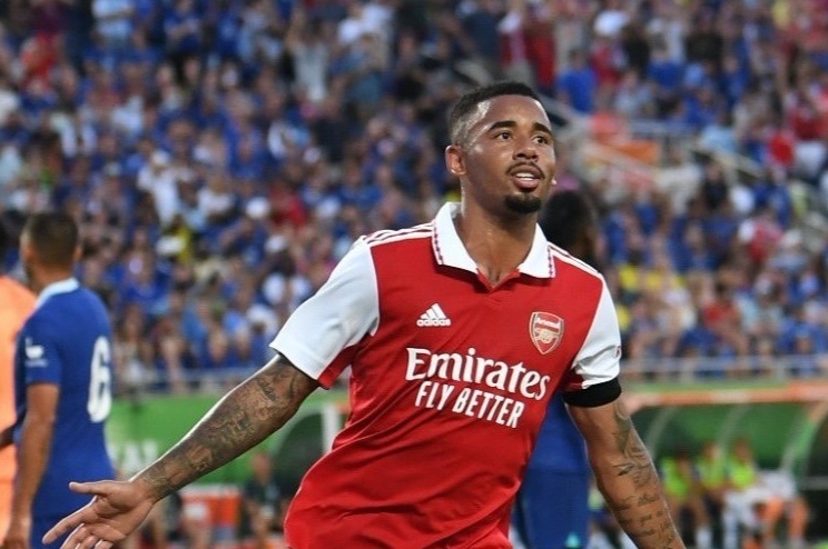 Arsenal thang Chelsea 4-0 hinh anh