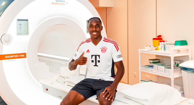 Bayern cong bo tan binh thu 5,  chi vuot 150 trieu euro trong he 2022 anh 1