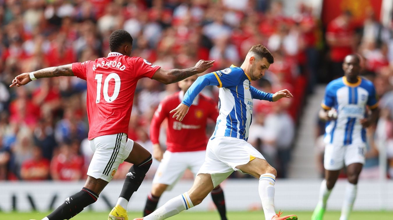 Maguire vat cau thu Brighton trong pha xo xat anh 7