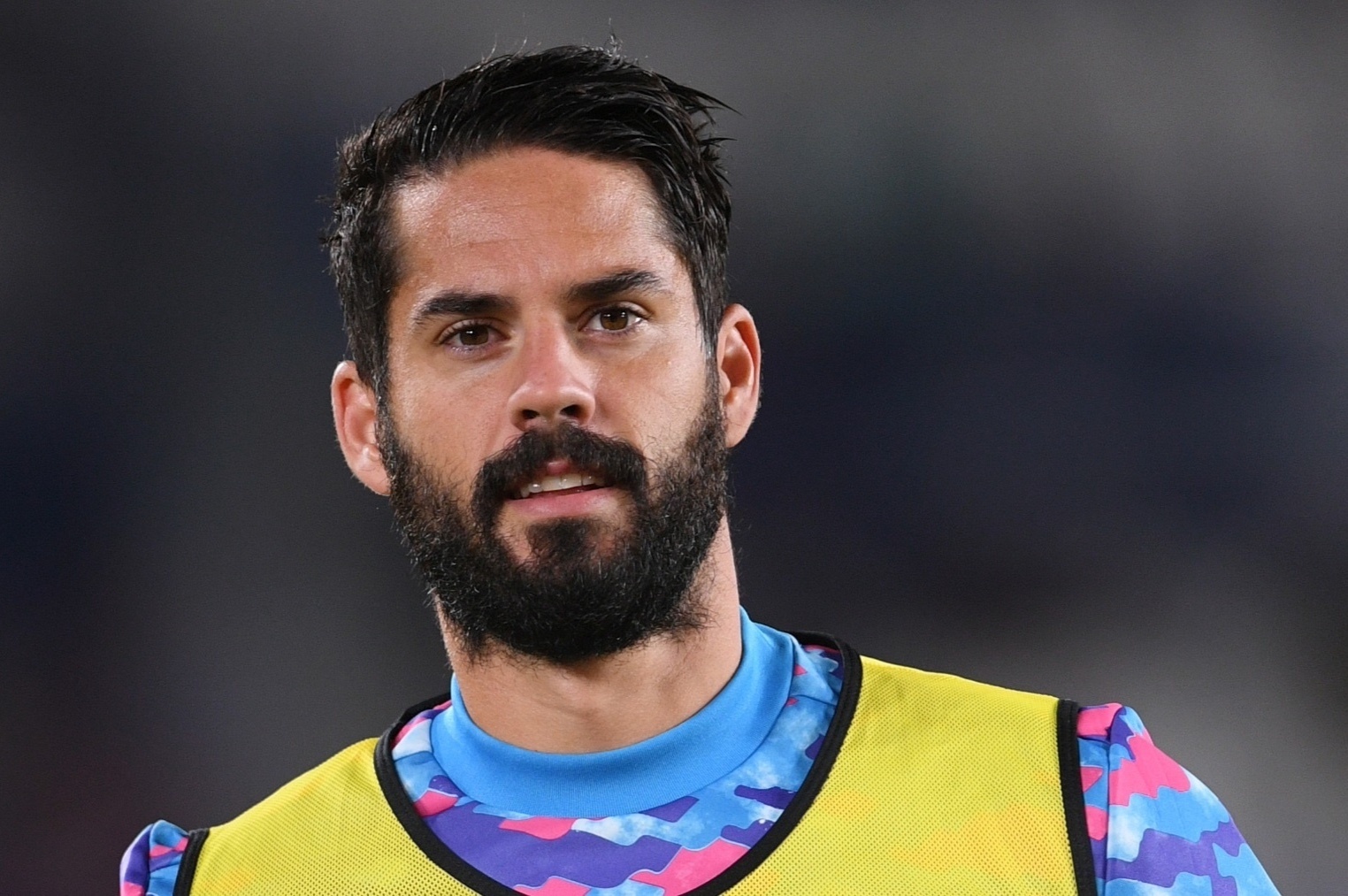 Isco thoat canh that nghiep hinh anh