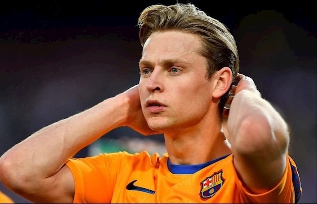 Nhung ben do tiem nang cua De Jong hinh anh