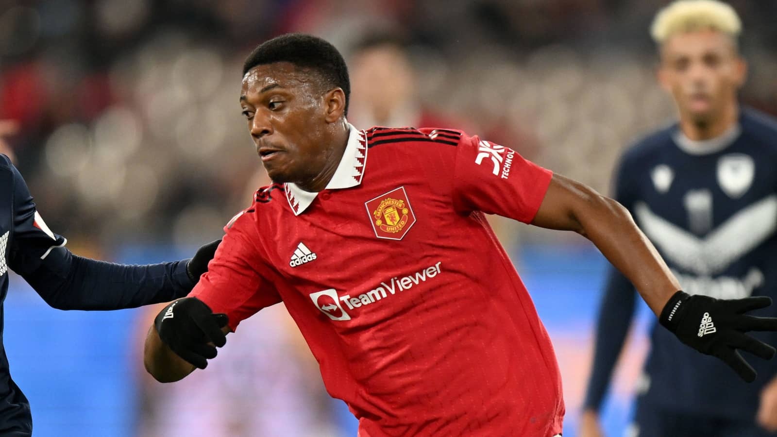 Bat ngo voi Martial hinh anh