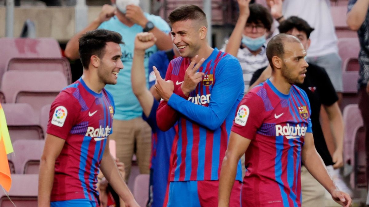 Barca ra san voi doi hinh nao khi chua dang ky 5 tan binh anh 4