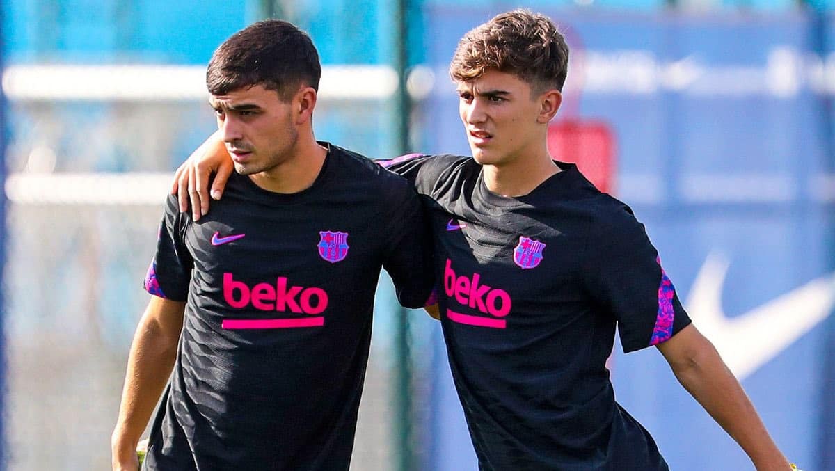 Barca ra san voi doi hinh nao khi chua dang ky 5 tan binh anh 6