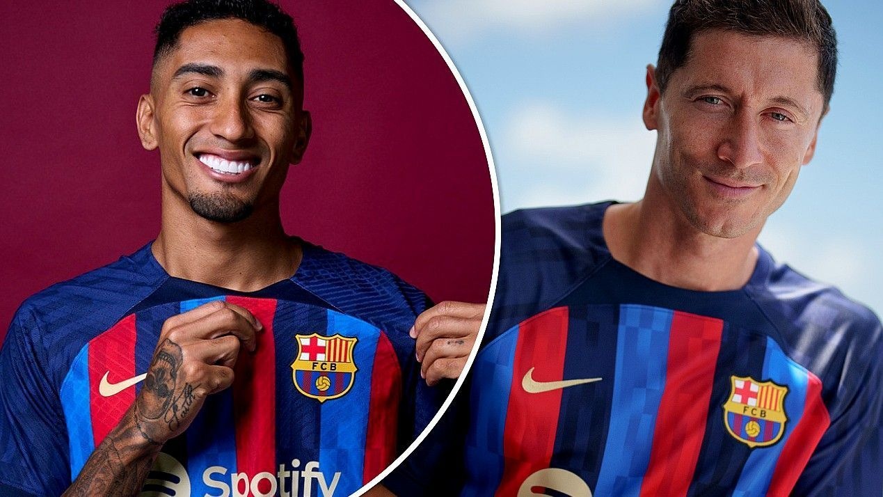 Barca ra san voi doi hinh nao khi chua dang ky 5 tan binh anh 1