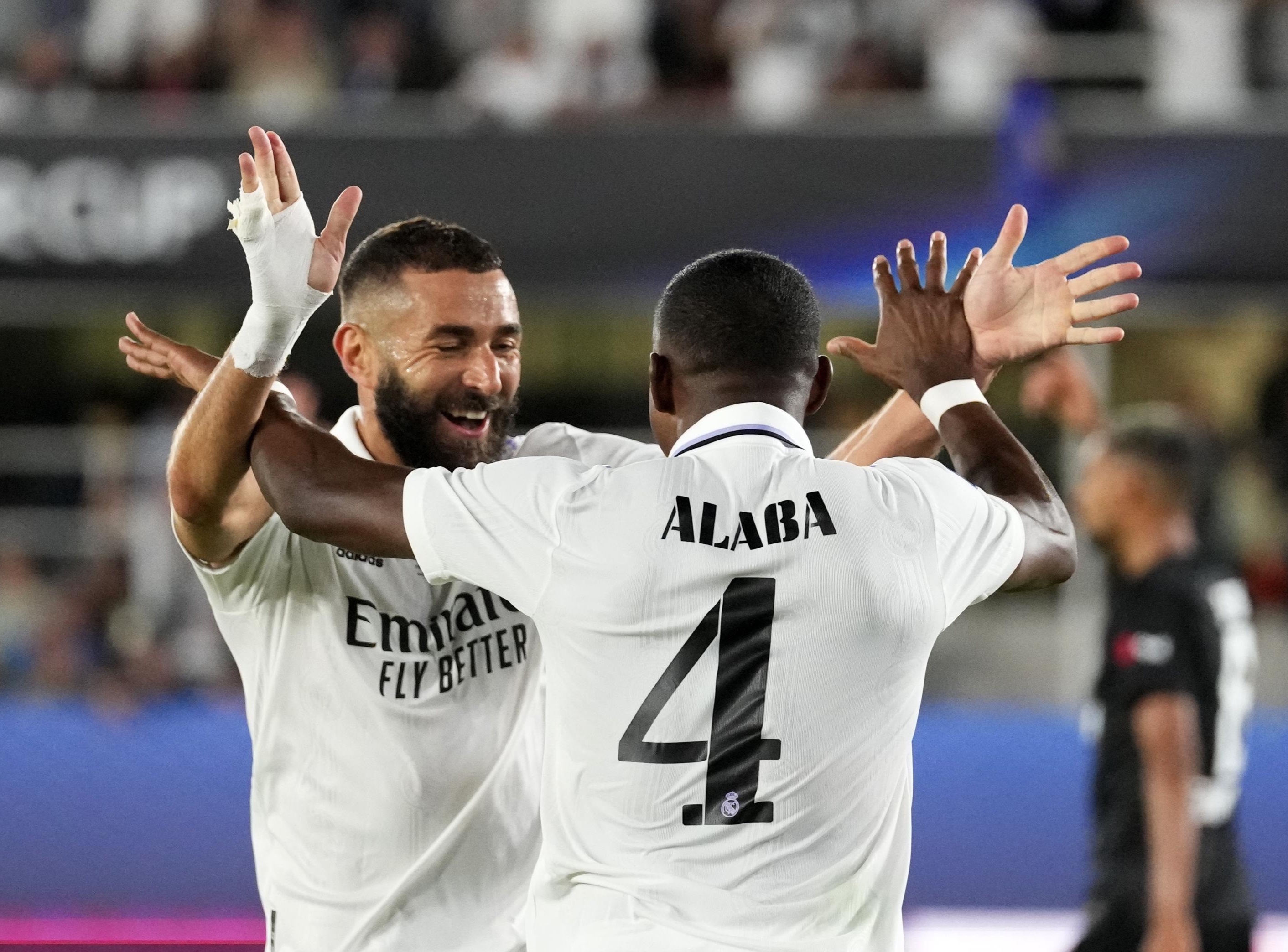 Su im lang dang so cua Real Madrid hinh anh