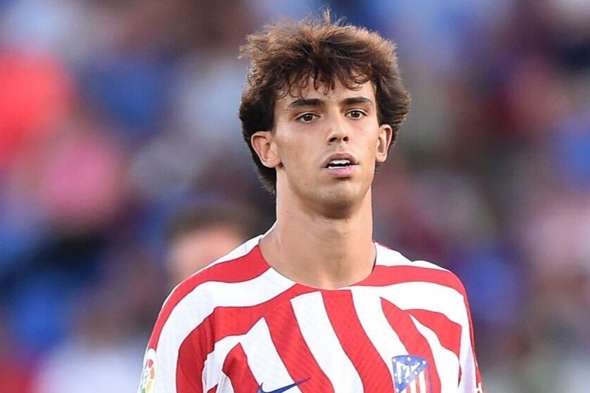 Atletico tu choi de nghi 130 trieu euro cua MU hinh anh