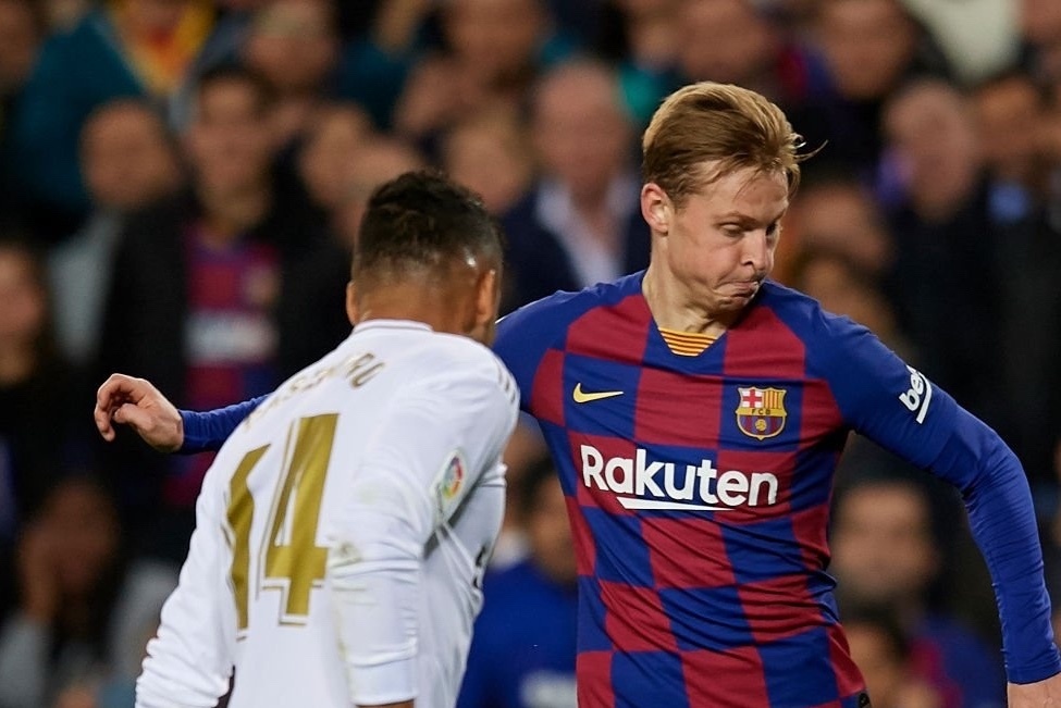 MU toan tinh the nao voi De Jong sau khi co Casemiro hinh anh