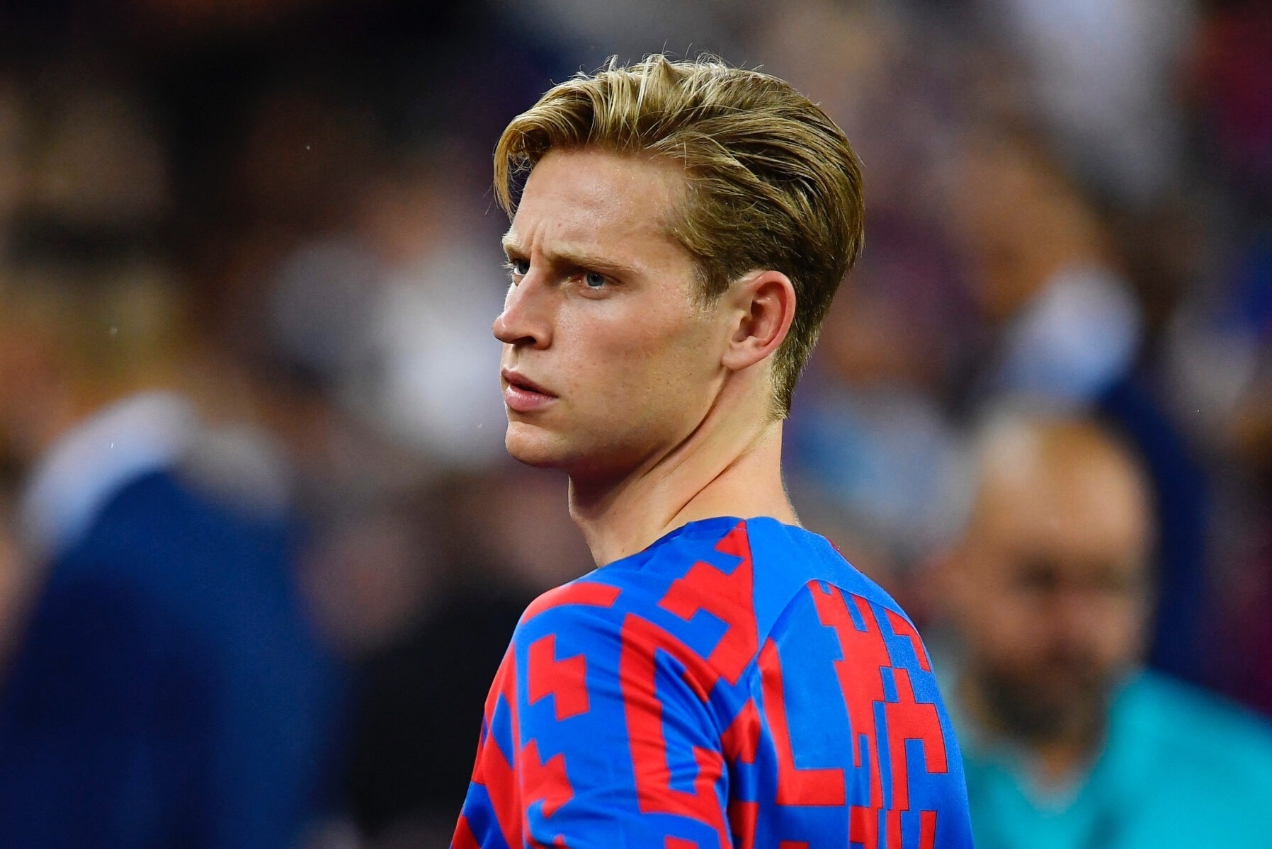 MU no luc chieu mo De Jong lan cuoi hinh anh