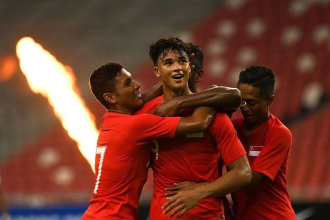 4 cau thu AFF Cup anh 2