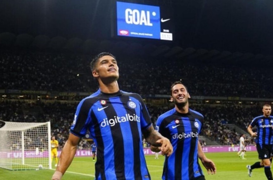 Inter ap sat Roma anh 2