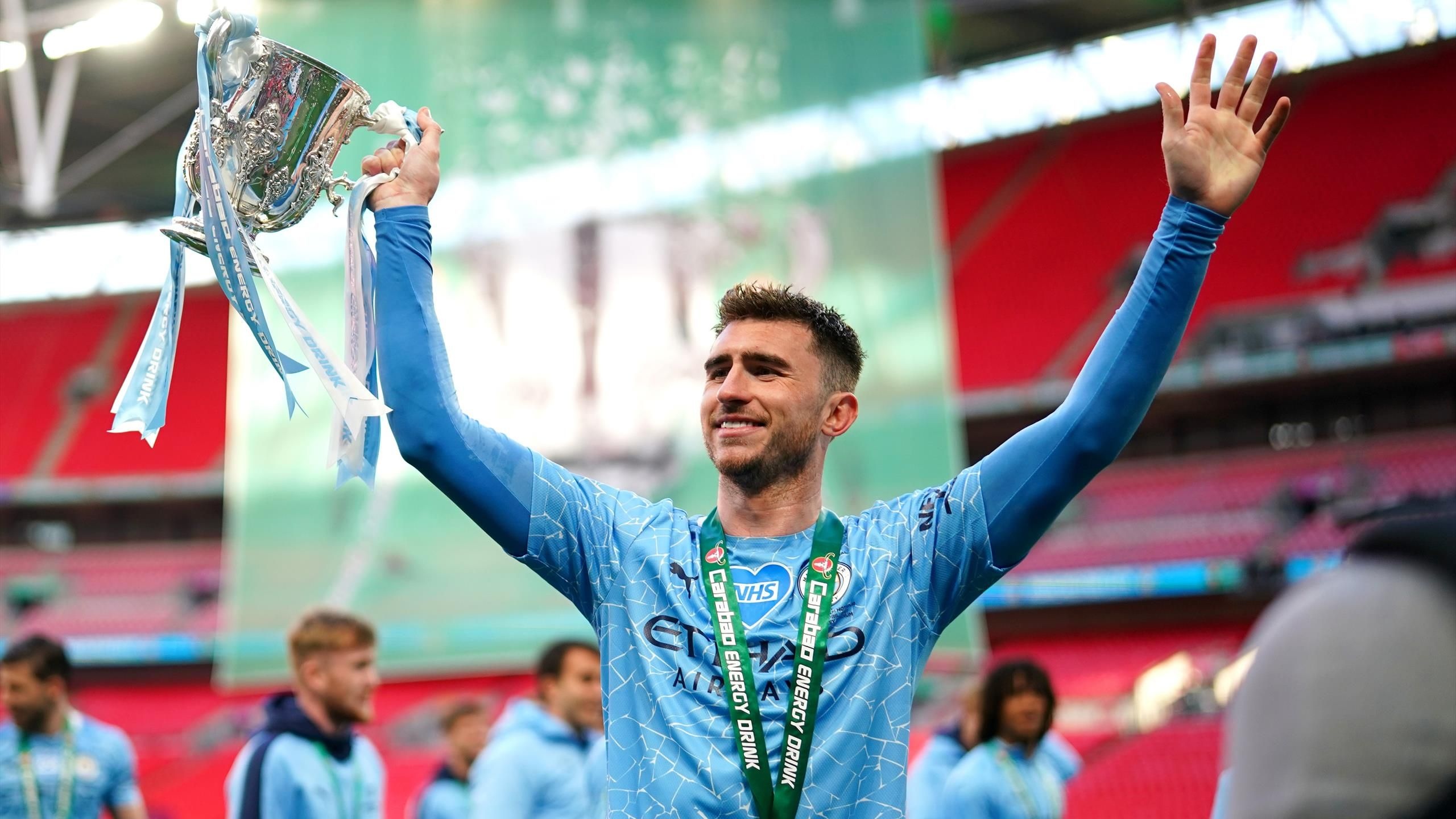 Hau ve dat nhat anh 10