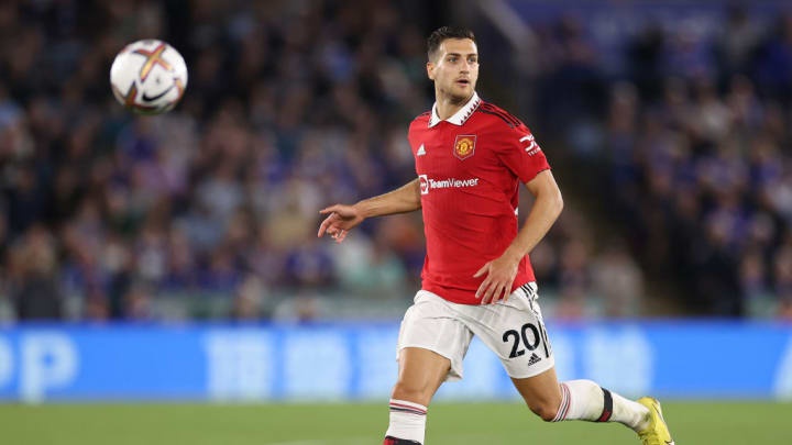 Dalot dao nguoc tinh the anh 1