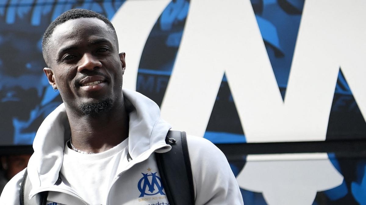 Bailly to MU thien vi anh 1