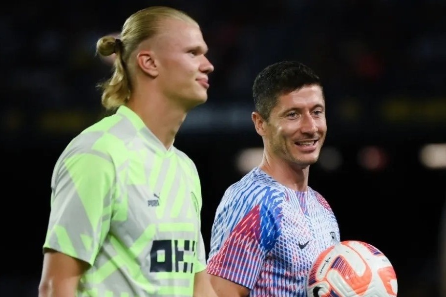 Haaland va dan sao som toa sang o doi bong moi hinh anh