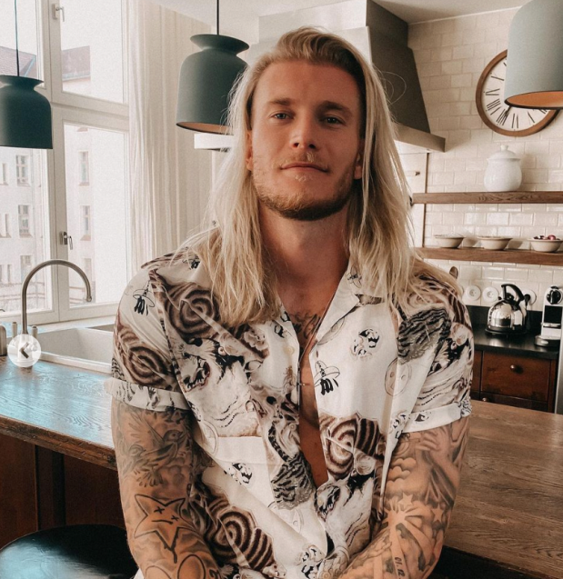 Dien mao cua Loris Karius anh 10