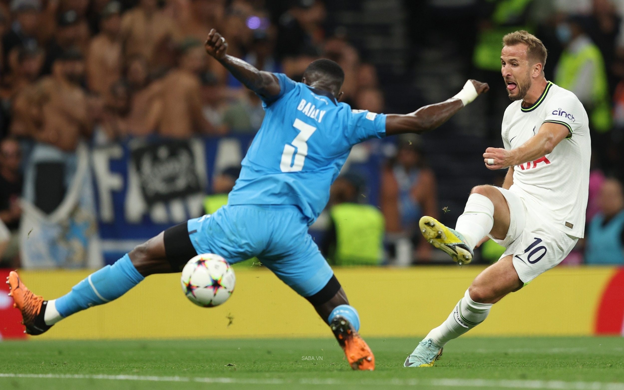 Loi choi cua Tottenham anh 3