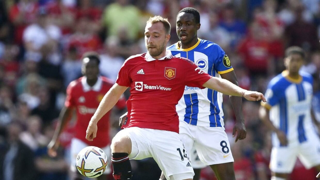 Ly do MU khong dang ky Eriksen tran gap Newcastle hinh anh