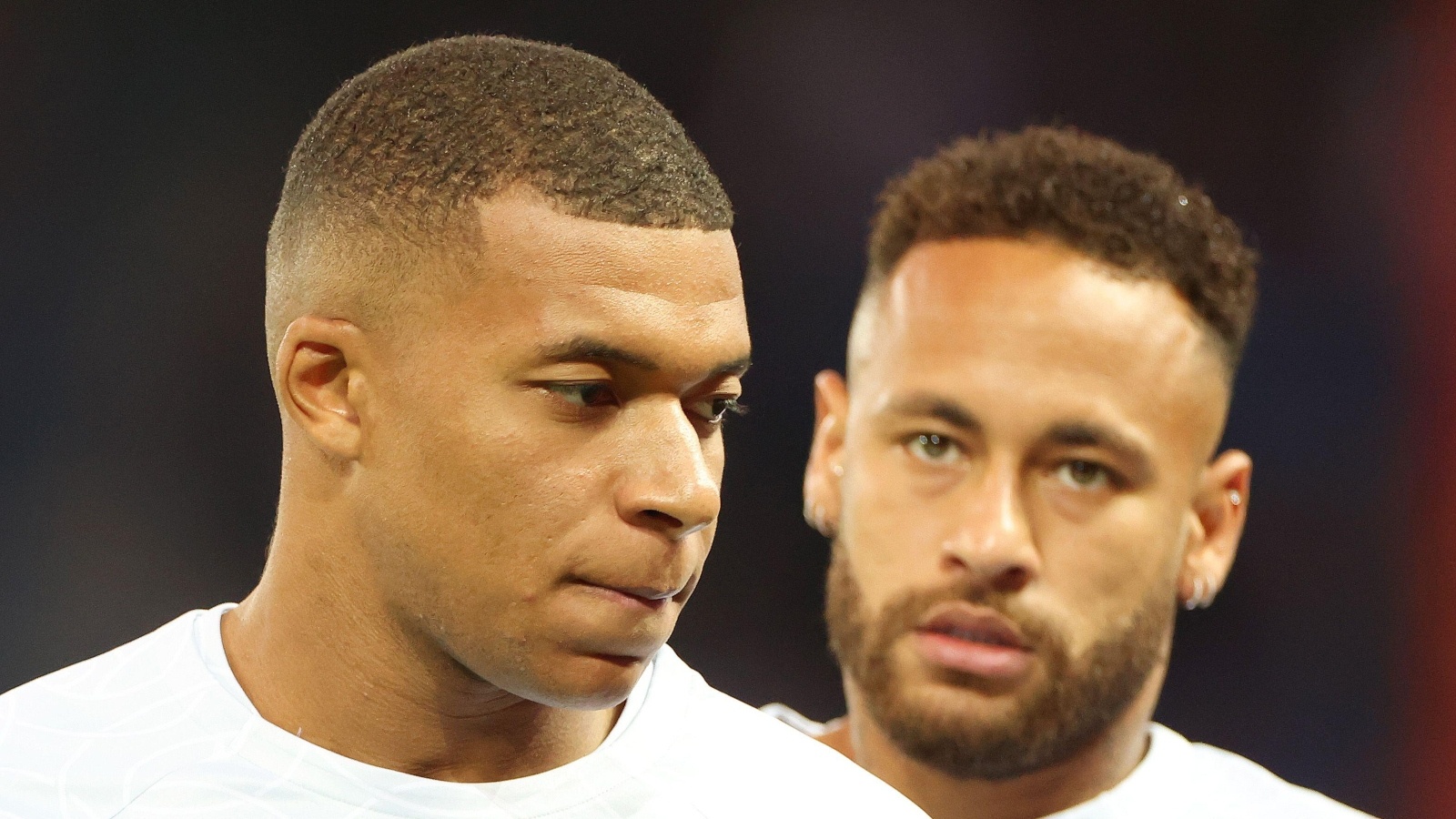 Mbappe lai gay su voi Neymar hinh anh