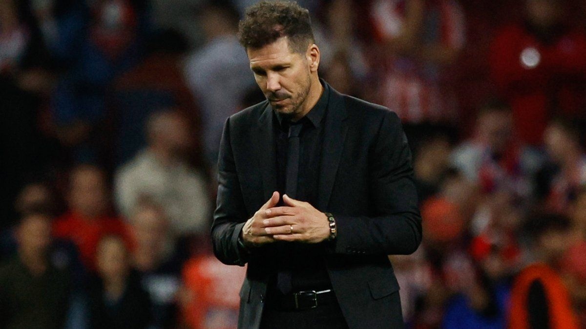 Ngay trai nguoc cua gia dinh Simeone o Champions League hinh anh