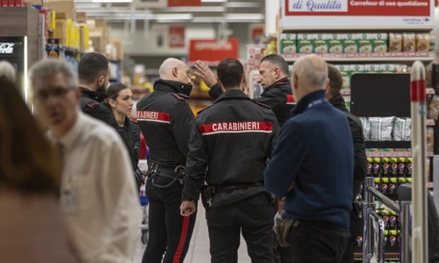 Hau ve Arsenal bi dam anh 1