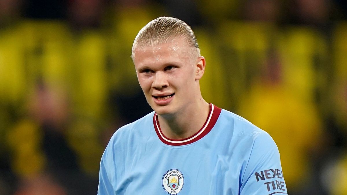 Dien mao moi cua Haaland hinh anh