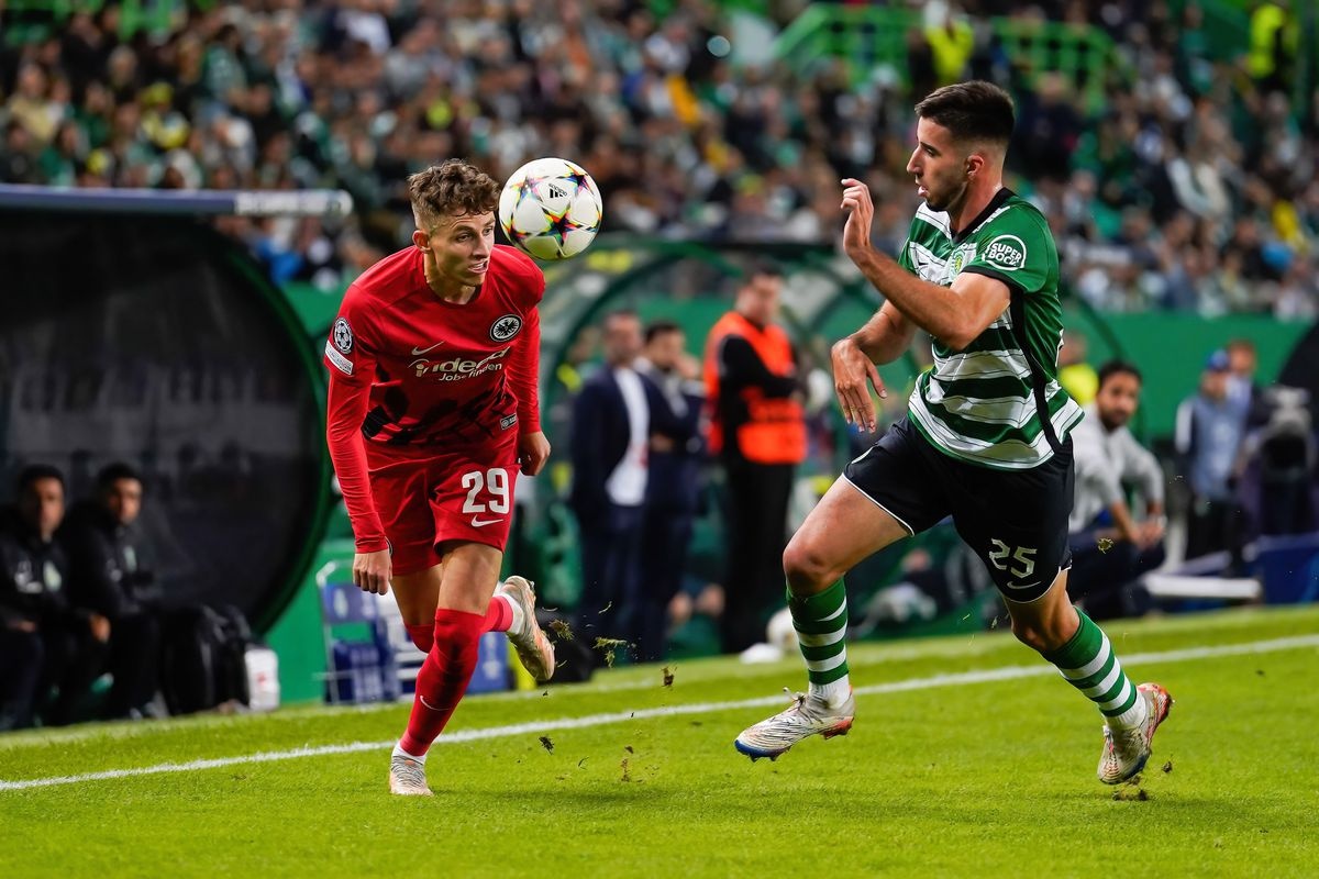 Bundesliga ghi dau an anh 3