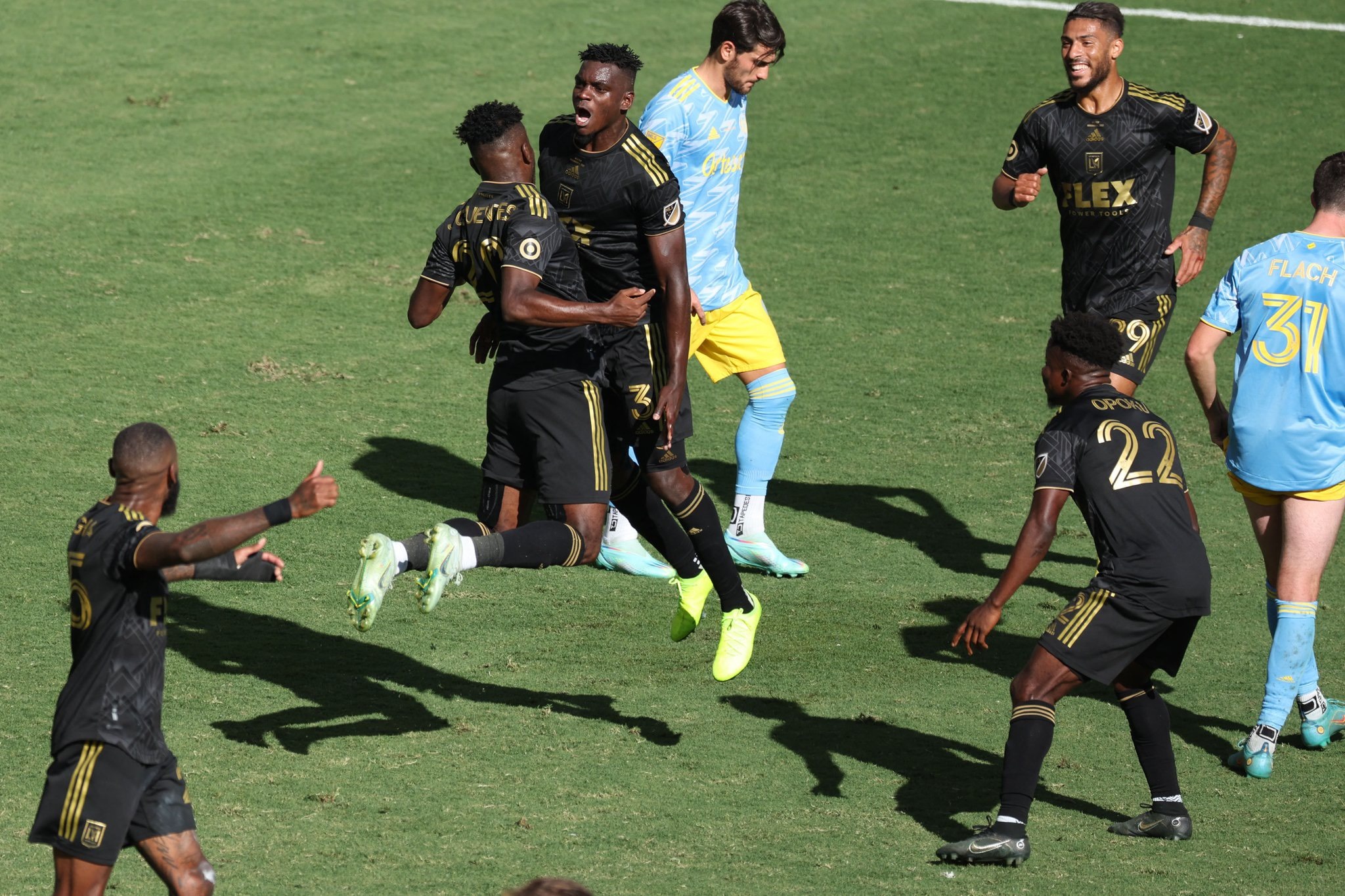 Bale ghi ban phut 120+8 anh 6