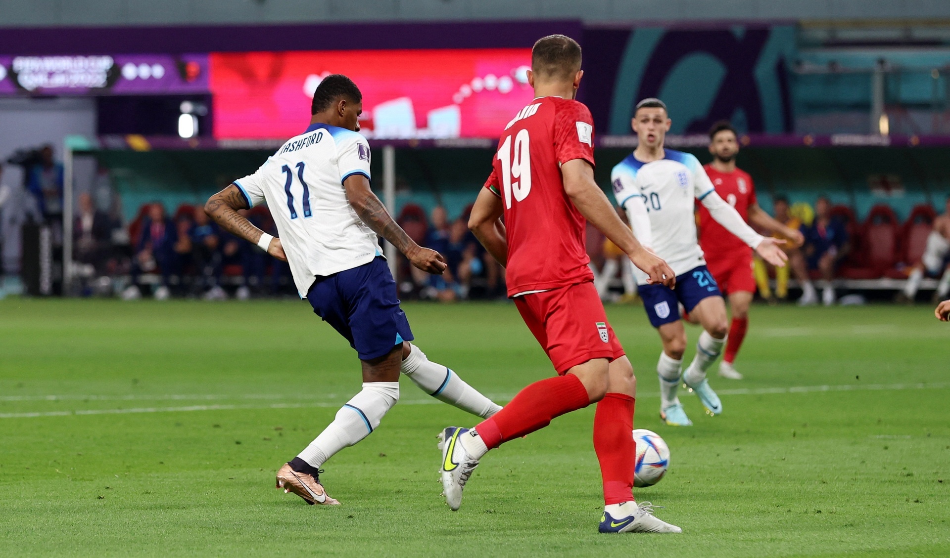 28 phut bu gio anh 1