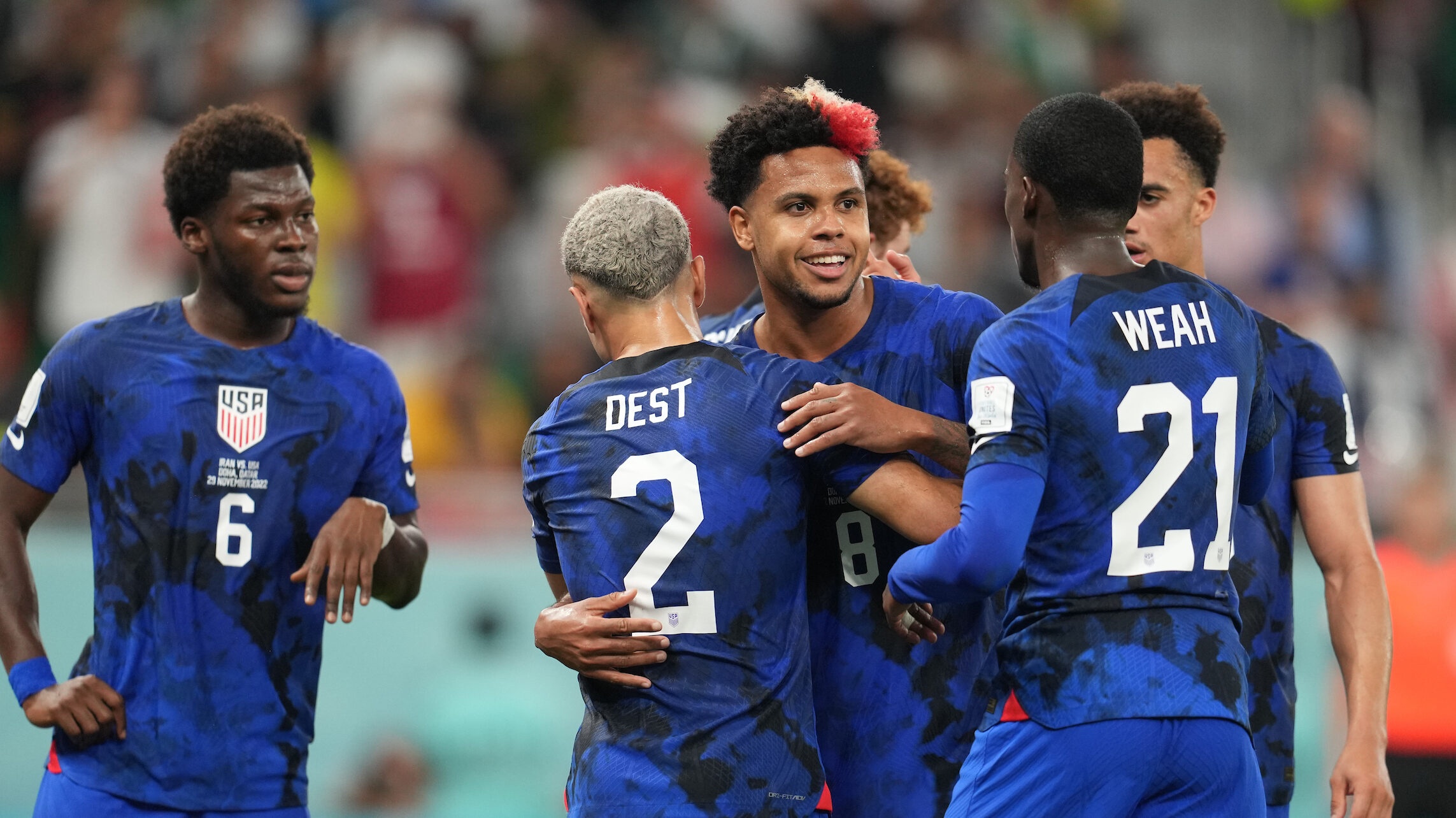 Tuyen My vo oa cam xuc khi vuot qua vong bang hinh anh