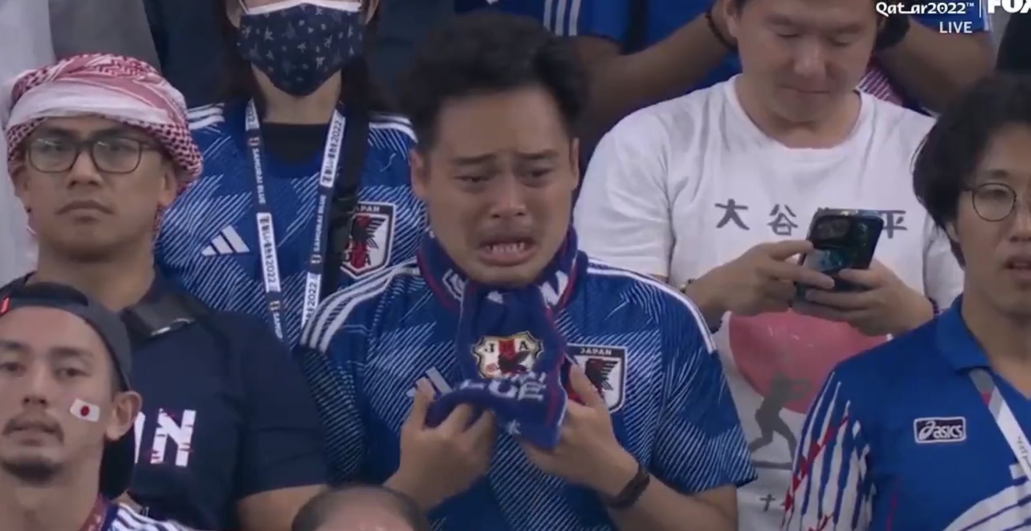 CDV Nhat Ban bat khoc anh 2