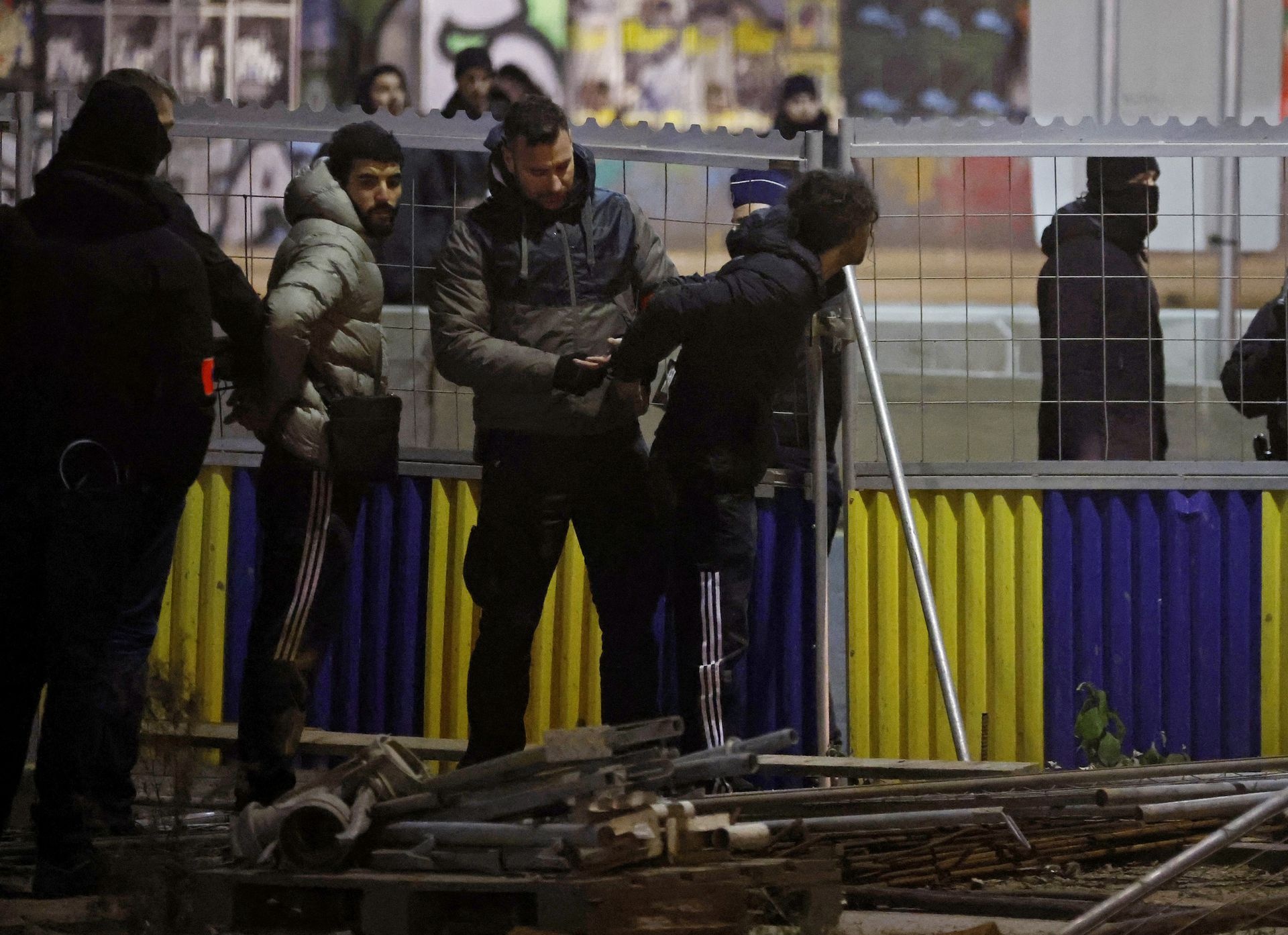 Mot CDV nhi chet anh 8