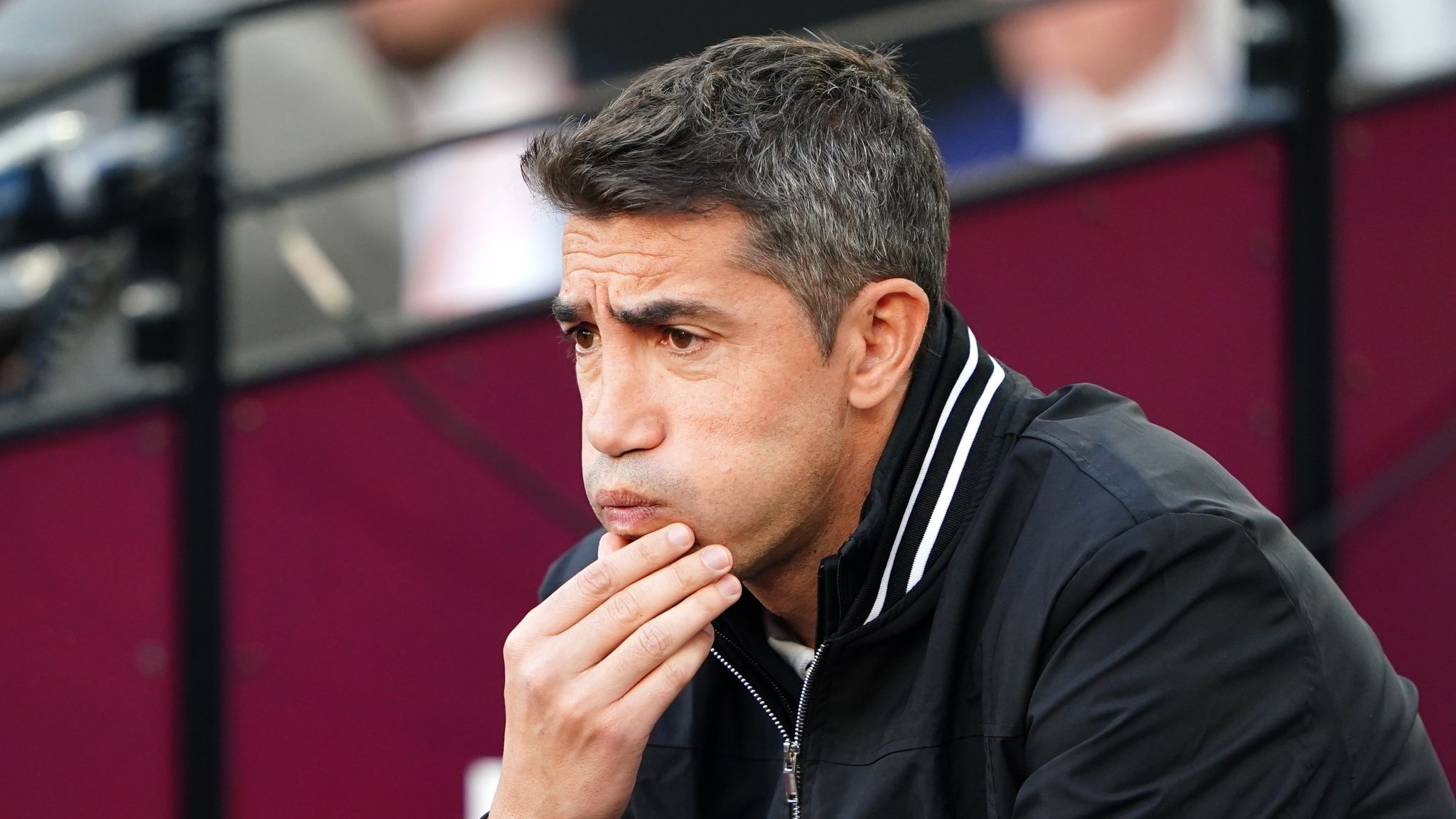 5 HLV NHA mat viec anh 6